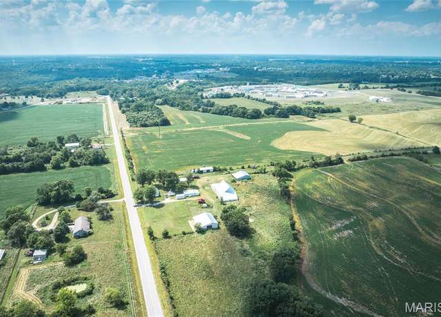 Property at 6299 State Route UU, Fulton, MO 65251, 3 beds, 1 bath