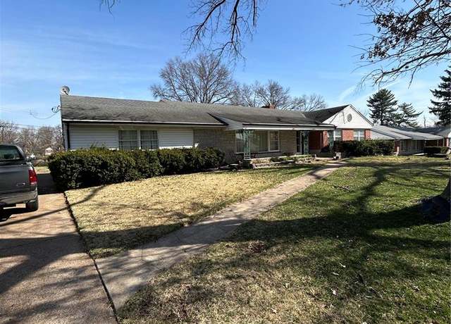 Property at 7 Biritz Dr, St Louis, MO 63137, 3 beds, 2.5 baths