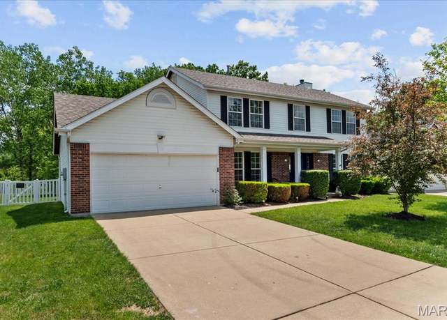 Property at 514 Old Dominion St, O'fallon, MO 63368, 4 beds, 3 baths