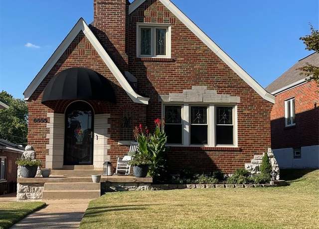 Property at 6655 Pernod Ave, St Louis, MO 63139, 5 beds, 2.5 baths