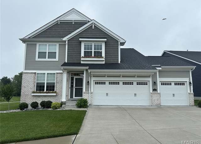 Property at 145 Royal Inverness Pkwy, Dardenne Prairie, MO 63368, 4 beds, 2.5 baths