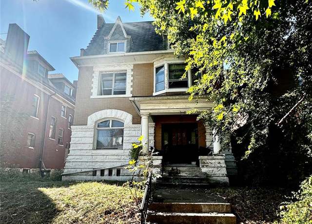 Property at 5174 Cabanne Ave, St Louis, MO 63113, 6 beds, 3 baths