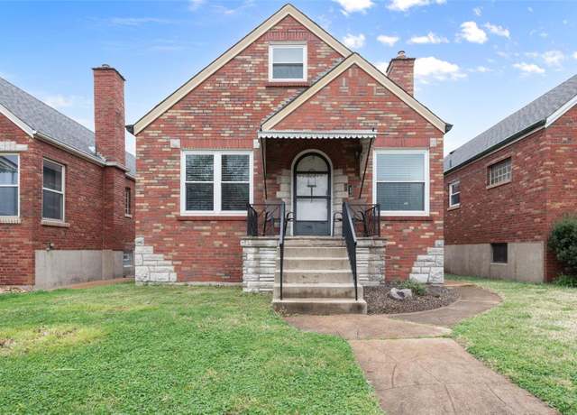 Property at 5719 Oleatha Ave, St Louis, MO 63139, 3 beds, 2 baths