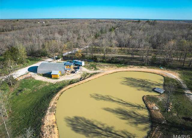 Property at 137 N Elliston Rd, Cuba, MO 65453, 3 beds, 1.5 baths
