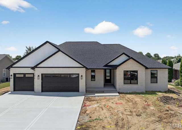 Property at 125 Gladwyn Dr, Millstadt, IL 62260, 4 beds, 3 baths