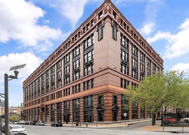 Property at 1520 Washington Ave Unit R411, St Louis, MO 63103, 2 beds, 1 bath