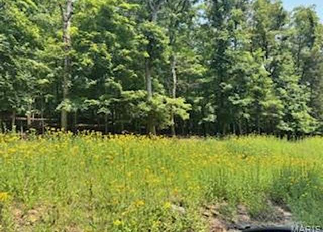 Property at 646 Sir Richard Dr, Marthasville, MO 63357