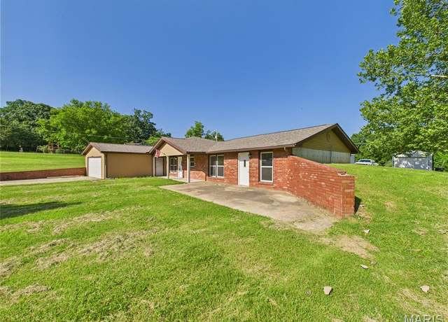 Property at 23225 Roulette Rd, Waynesville, MO 65583, 3 beds, 2 baths