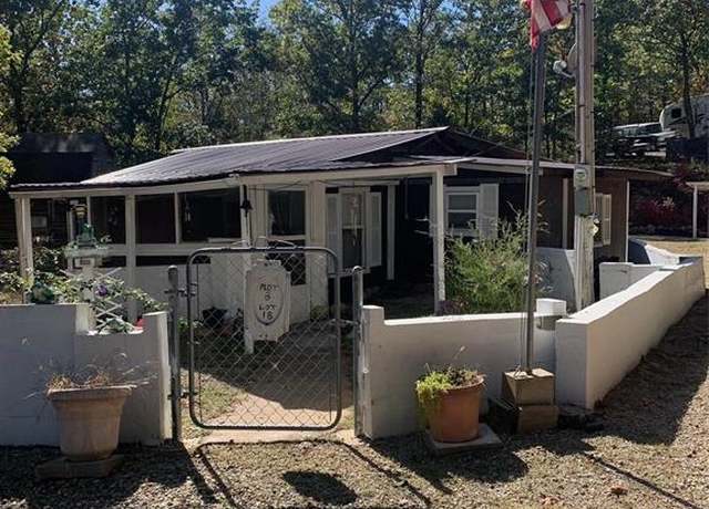 Property at 1431 Sardis Dr, Ironton, MO 63650, 2 beds, 1 bath