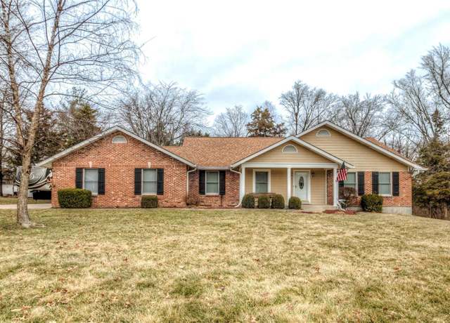 Property at 6012 Lafayette Dr, Weldon Spring, MO 63304, 3 beds, 3 baths