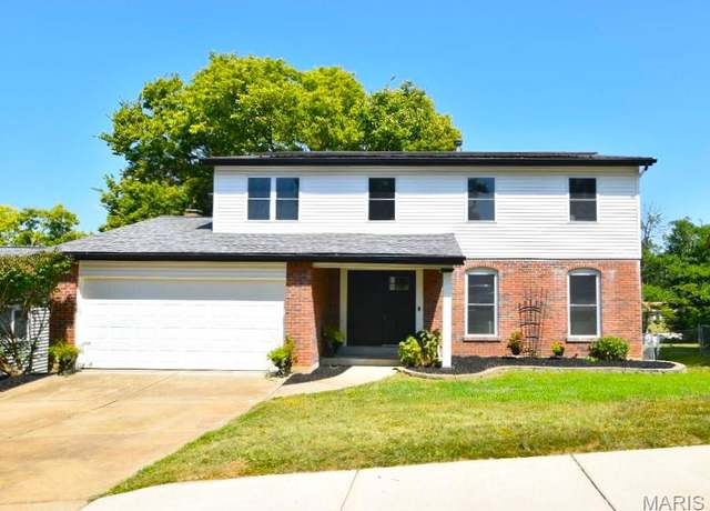 Property at 1145 Hobbs Mill Dr, Manchester, MO 63021, 6 beds, 2.5 baths