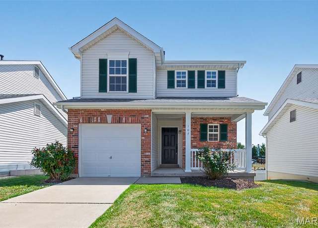 Property at 107 Roxbury Dr, O'fallon, MO 63366, 3 beds, 2.5 baths