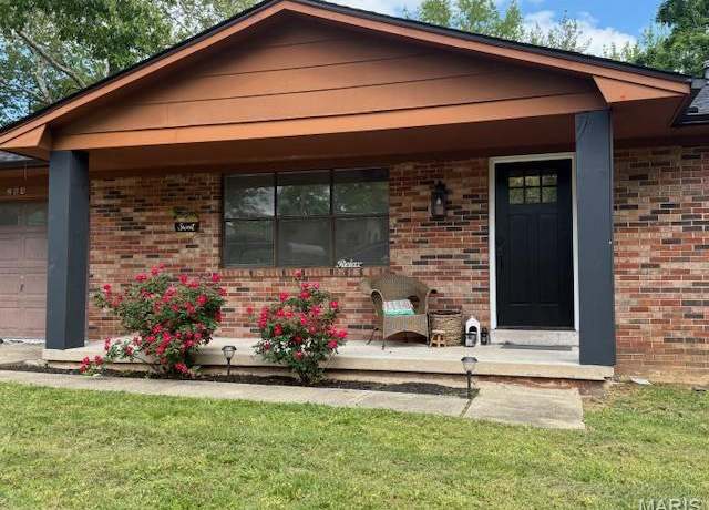 Property at 204 Tippett St, Marble Hill, MO 63764, 3 beds, 3 baths