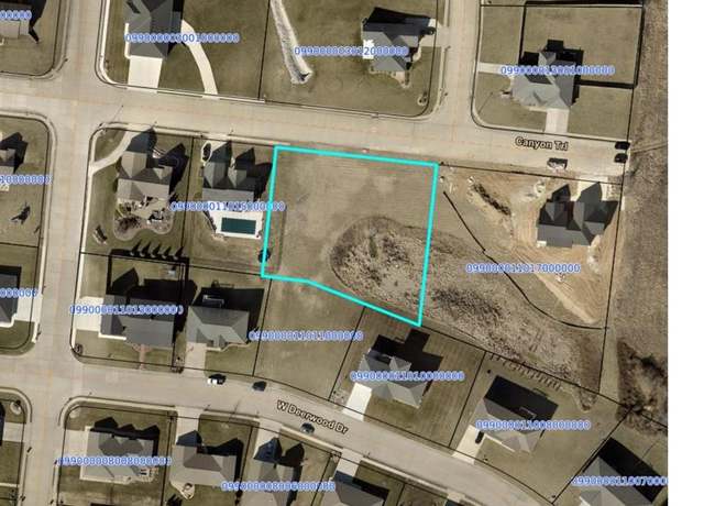Property at 631 Canyon Trl, Jackson, MO 63755
