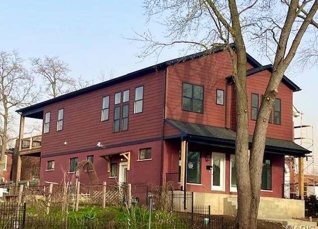 Property at 2353 Virginia Ave, St Louis, MO 63104, 3 beds, 2.5 baths