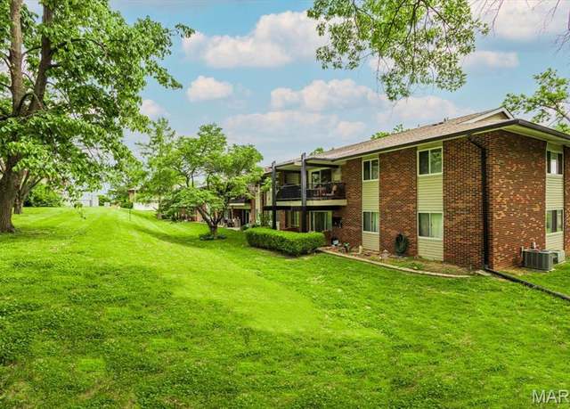 Property at 10077 N Bunker Hill Dr Unit F, Mehlville, MO 63123, 3 beds, 1 bath