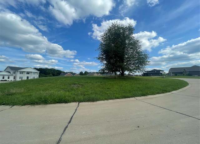 Property at 290 Gala Dr, Hannibal, MO 63401