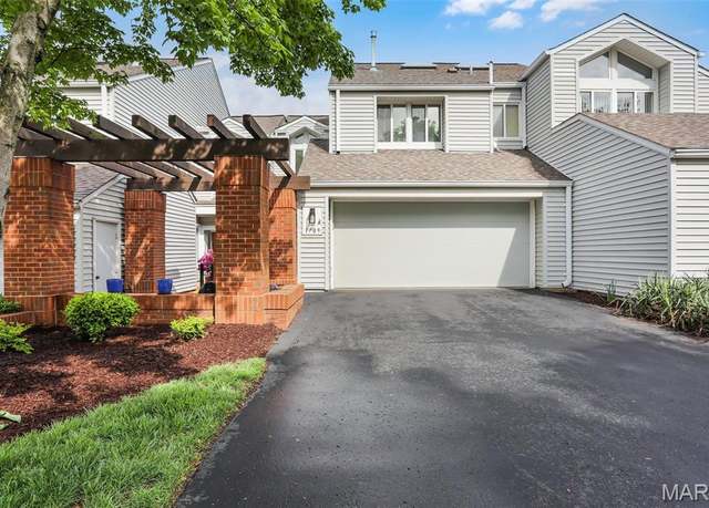 Property at 1709 Highview Circle Ct, Ballwin, MO 63021, 3 beds, 3.5 baths