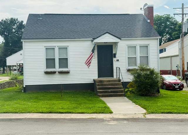 Property at 701 Main St, Troy, MO 63379, 2 beds, 2 baths