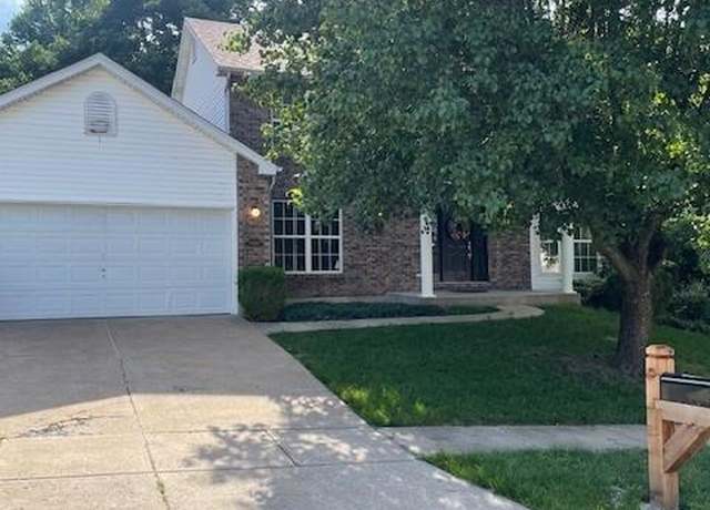 Property at 13238 Shady Green Dr, St Louis, MO 63128, 4 beds, 3.5 baths