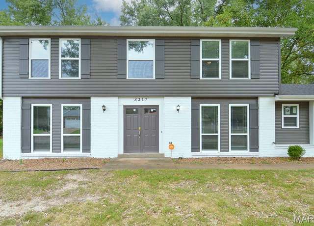 Property at 3217 Seven Pines Rd, Belleville, IL 62221, 4 beds, 2.5 baths