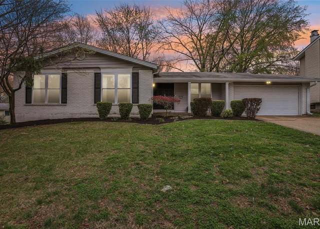 Property at 1077 Appalachian Trl, Chesterfield, MO 63017, 4 beds, 3 baths