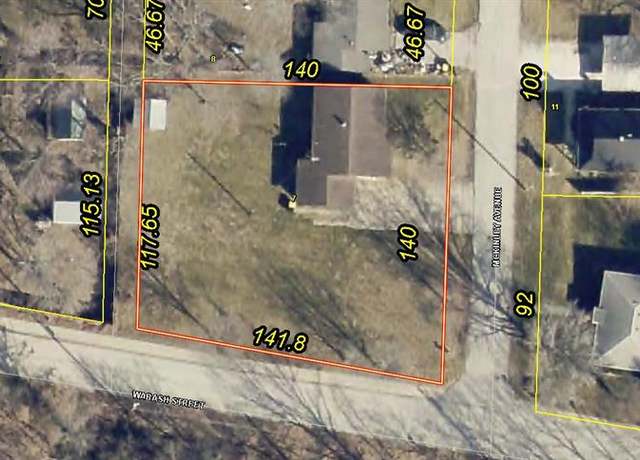 Property at 303 Mckinley Ave, Warrenton, MO 63383, 3 beds, 1.5 baths