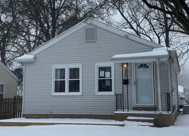 Property at 295 Washington St, Florissant, MO 63031, 2 beds, 1 bath