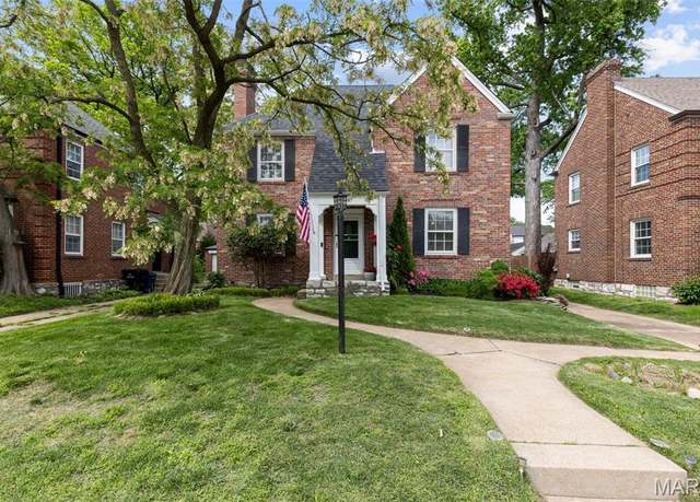 Property at 7487 Shaftesbury Ave, University City, MO 63130, 3 beds, 1.5 baths