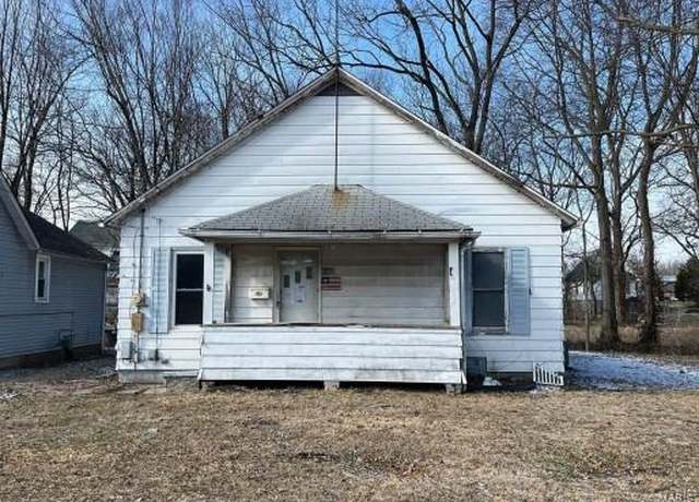 Property at 205 N 4th St, Benld, IL 62009, 2 beds, 1 bath