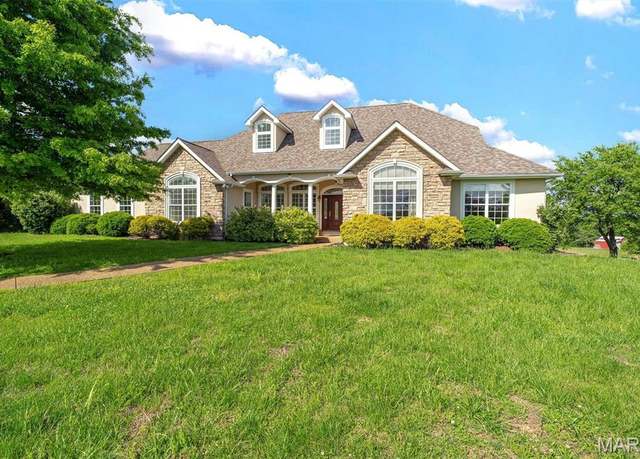 Property at 3033 Oakvale Rd, De Soto, MO 63020, 3 beds, 3 baths