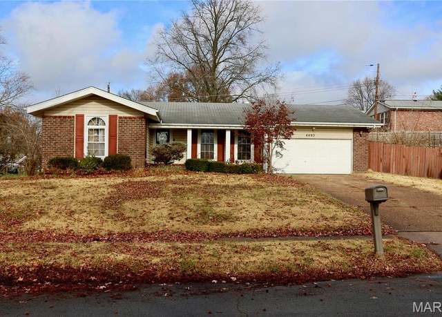 Property at 4493 Caracalla Dr, Florissant, MO 63033, 3 beds, 2 baths
