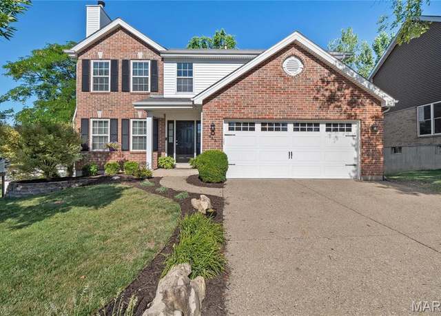 Property at 443 Clayheath Ct, Ballwin, MO 63011, 3 beds, 3.5 baths