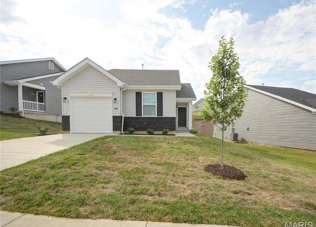 Property at 3181 White Pine Dr, Imperial, MO 63052, 2 beds, 1 bath