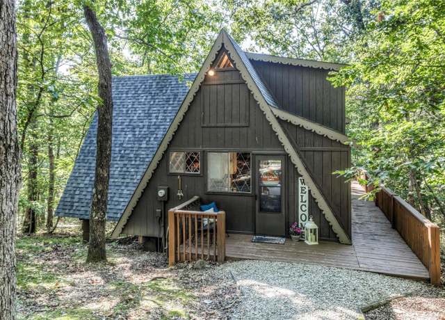 Property at 387 W Wanderfern Cir, Innsbrook, MO 63390, 2 beds, 2 baths