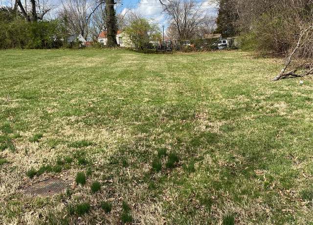 Property at 9053 Bobb Ave, St Louis, MO 63114