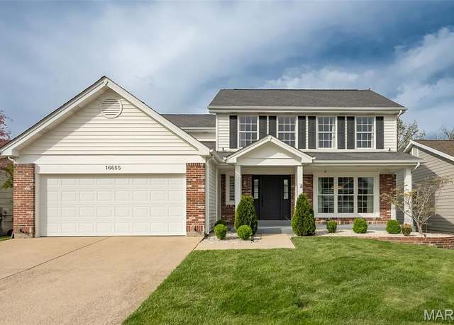 Property at 16655 Chesterfield Farms Dr, Chesterfield, MO 63005, 4 beds, 2.5 baths