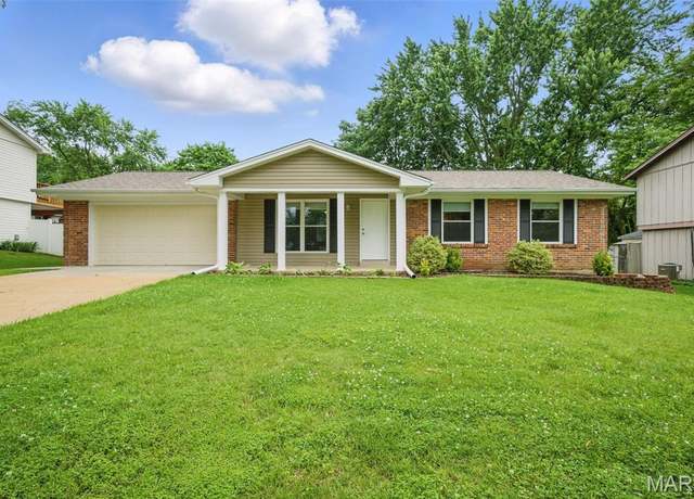 Property at 99 Plum Tree Dr, St Peters, MO 63376, 3 beds, 2 baths
