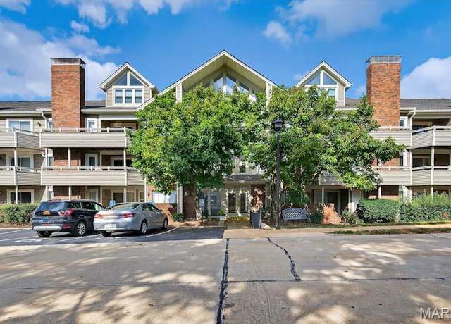 Property at 1033 Wilton Royal Dr #204, Creve Coeur, MO 63146, 2 beds, 2 baths