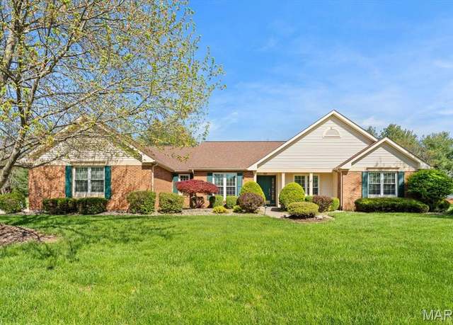 Property at 2040 Cedarwood Trl, Shiloh, IL 62226, 3 beds, 2 baths