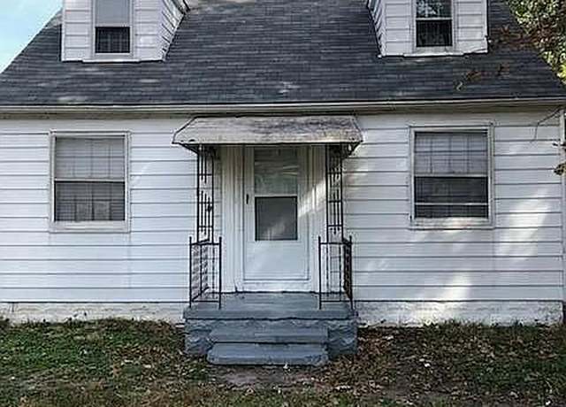 Property at 419 Garrison Ave, Cahokia, IL 62206, 3 beds, 2 baths