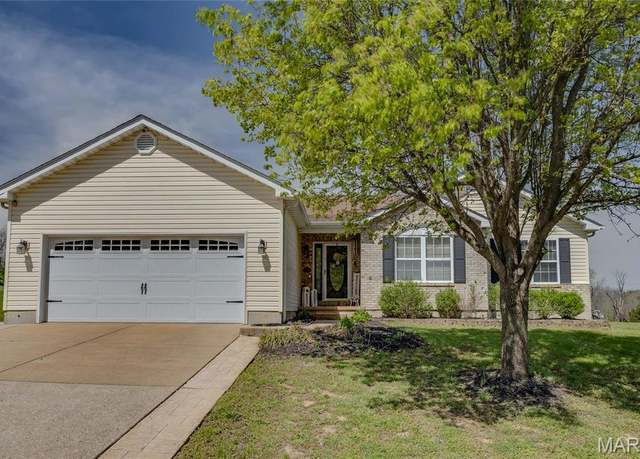 Property at 104 Riverwalk Dr, Desloge, MO 63628, 3 beds, 2 baths