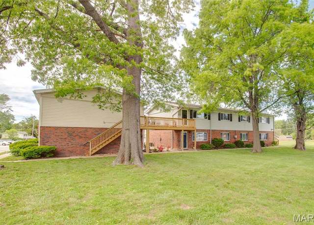 Property at 5310 Godfrey Rd #2, Godfrey, IL 62035, 2 beds, 1 bath