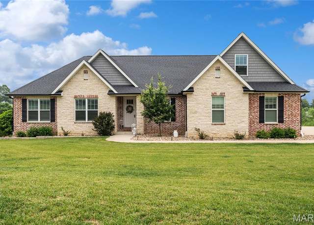 Property at 161 Winfield Pt, Cape Girardeau, MO 63701, 5 beds, 4.5 baths