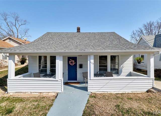 Property at 125 Lithia Ave, St Louis, MO 63119, 4 beds, 1.5 baths