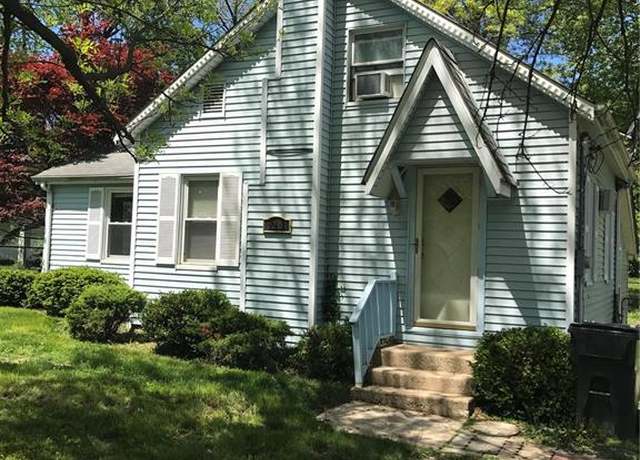 Property at 2201 E A St, Belleville, IL 62221, 2 beds, 1 bath