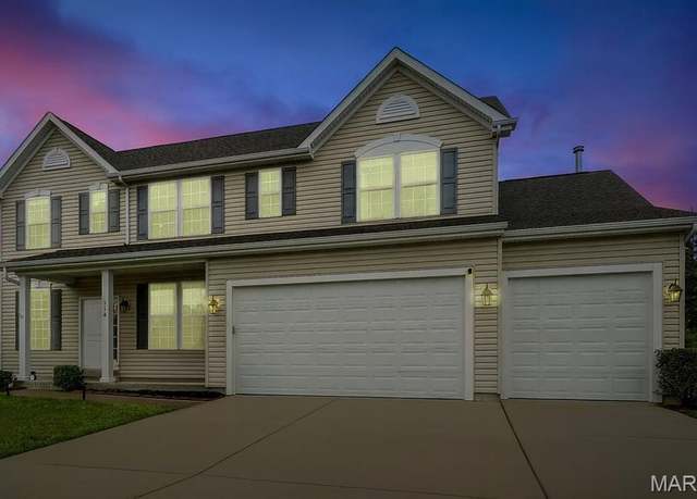 Property at 114 Brookfield Crossing Dr, Lake St Louis, MO 63367, 4 beds, 2.5 baths