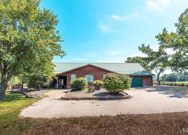 Property at 1862 Price Rd, Owensville, MO 65066, 5 beds, 3 baths