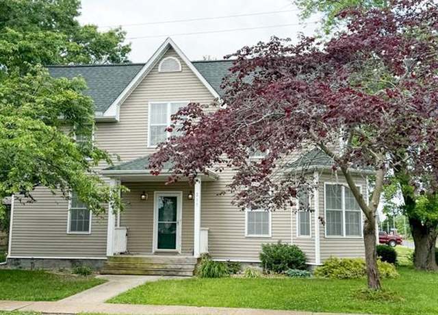 Property at 311 Mill St, St Jacob, IL 62281, 4 beds, 2 baths
