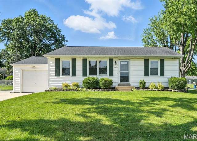 Property at 10818 Mallory Dr, St Louis, MO 63123, 2 beds, 2 baths